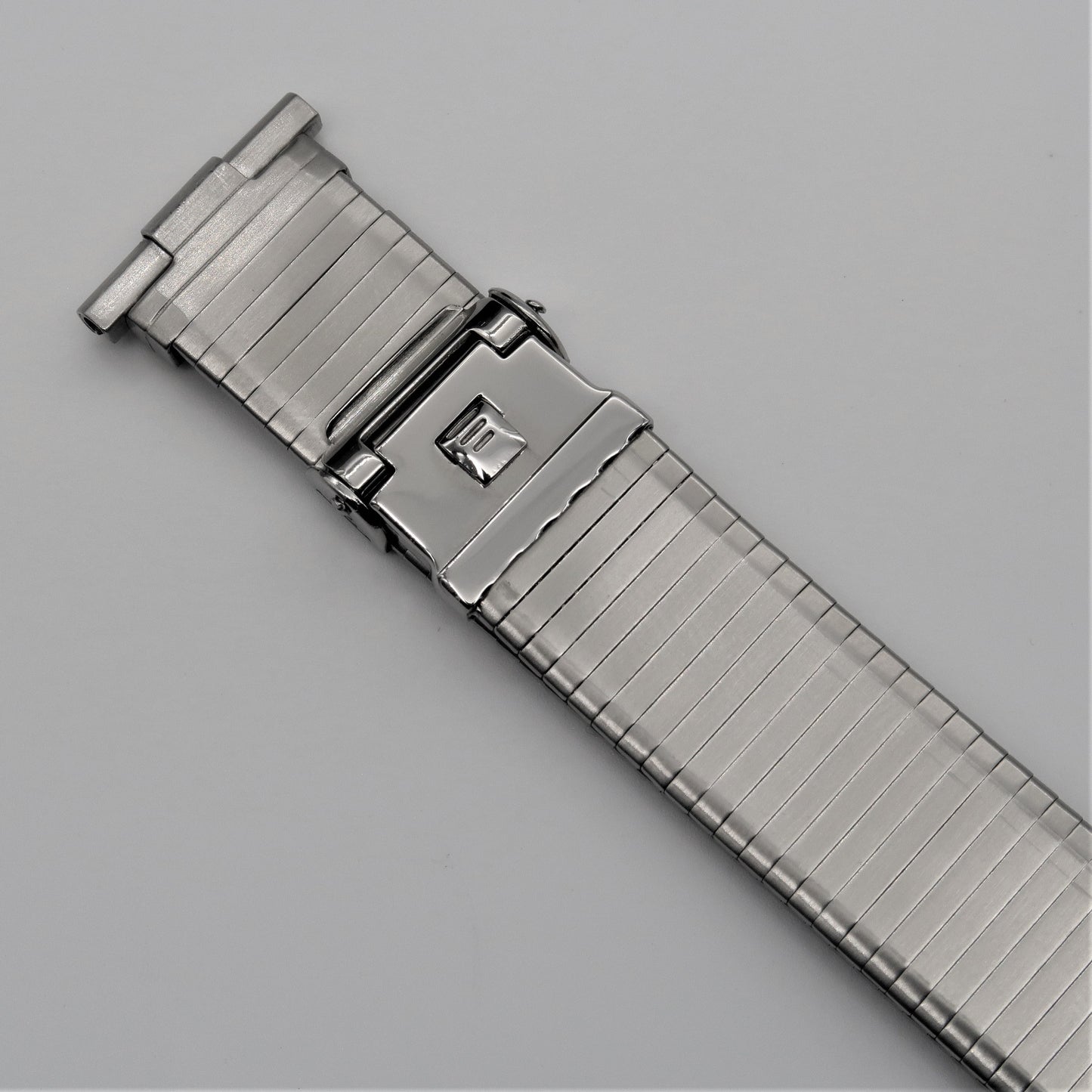 Forstner Komfit Military Type "Thin as a Dime"