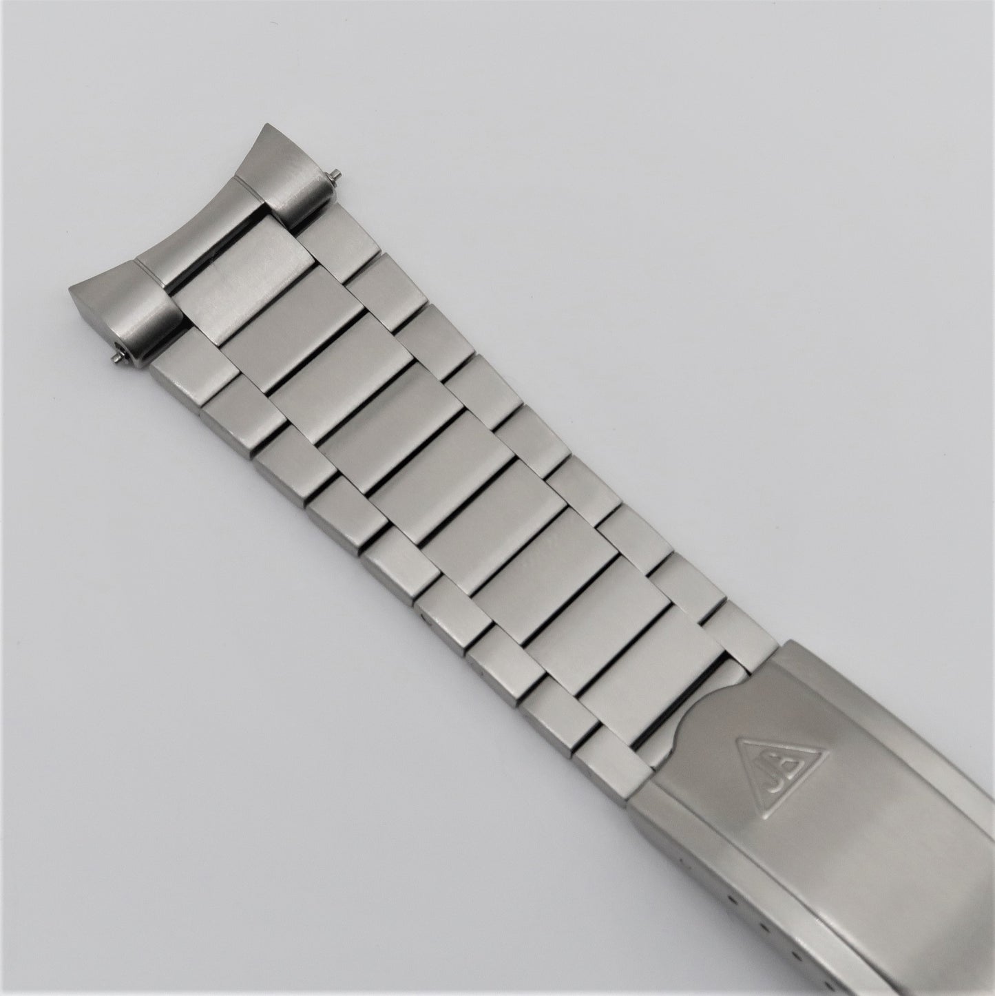 Forstner Flat Link Bracelet for Omega Seamaster, Aqua Terra, Railmaster, and Planet Ocean