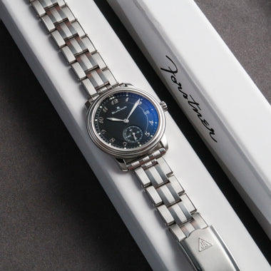 Forstner シルバー メタルブレスレット The Forstner 5-Link Rivet Bracelet