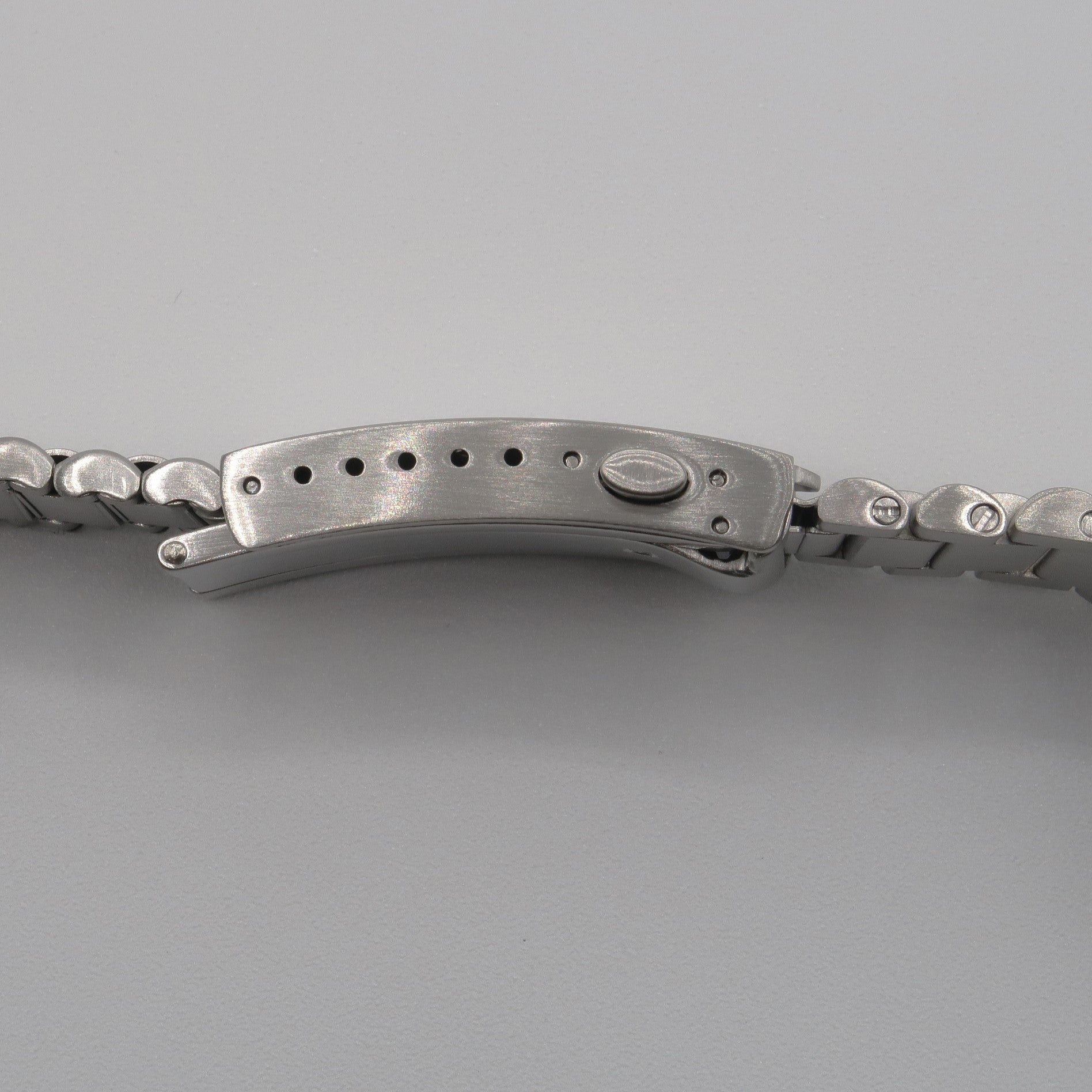 Contemporary Flat Link Bracelet for Omega Speedmaster – Forstner