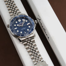 Load image into Gallery viewer, Model J for Omega Seamaster Professional 300M Diver